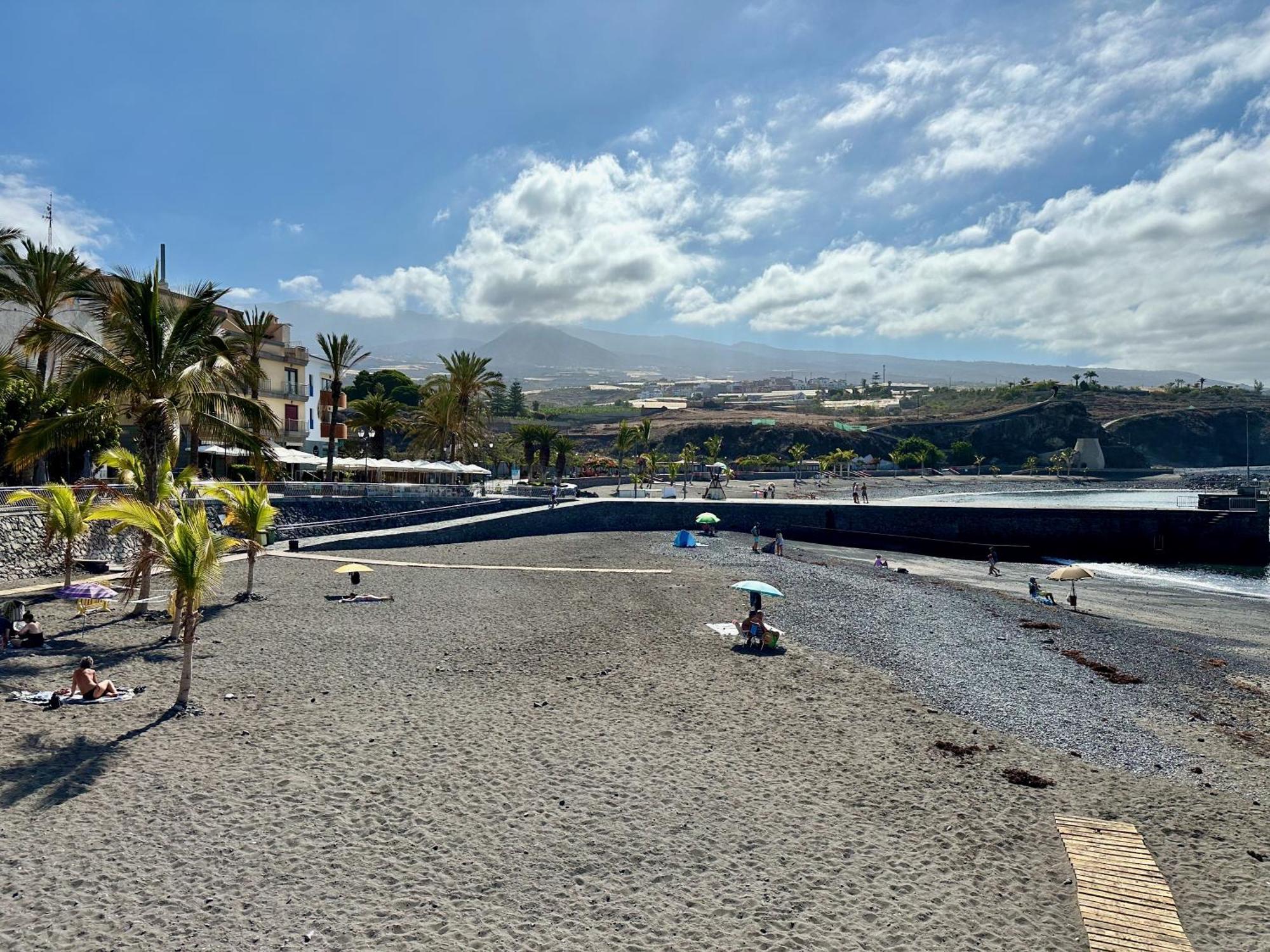 Pambnb - Chic Beachside Apartment Playa San Juan Luaran gambar