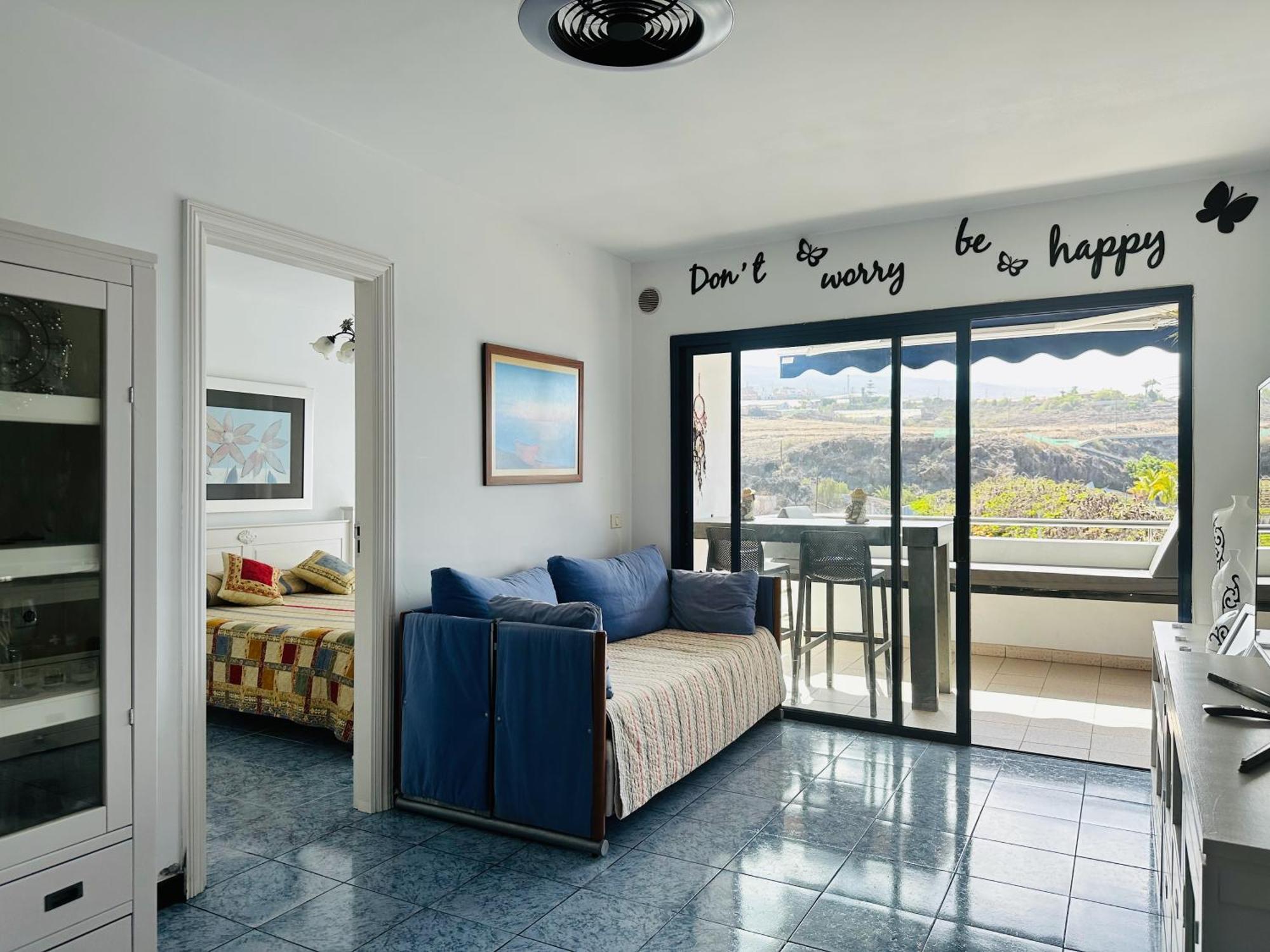 Pambnb - Chic Beachside Apartment Playa San Juan Luaran gambar