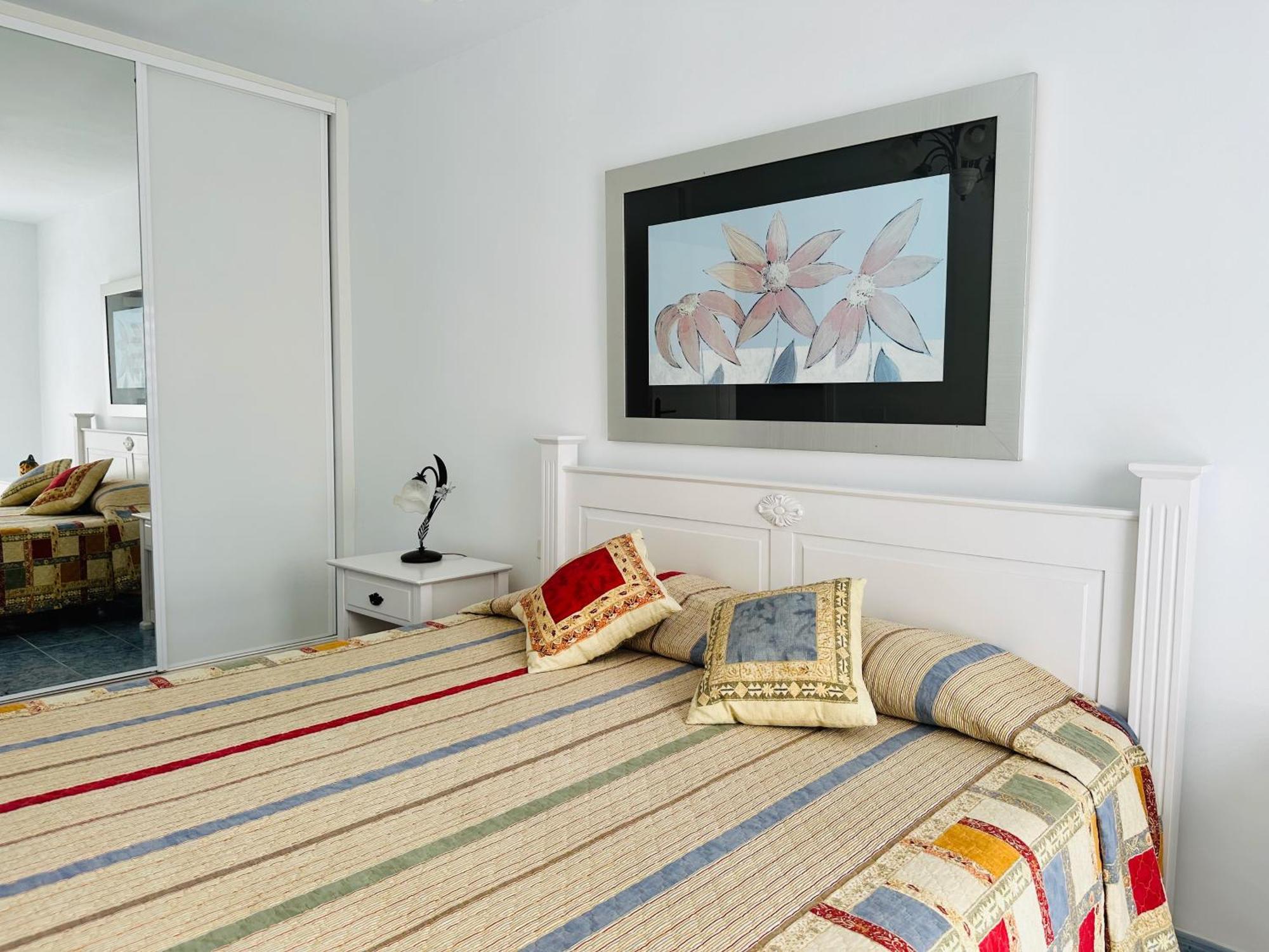 Pambnb - Chic Beachside Apartment Playa San Juan Luaran gambar