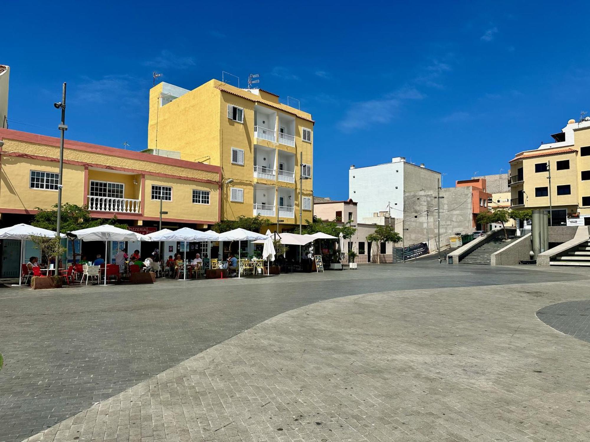Pambnb - Chic Beachside Apartment Playa San Juan Luaran gambar