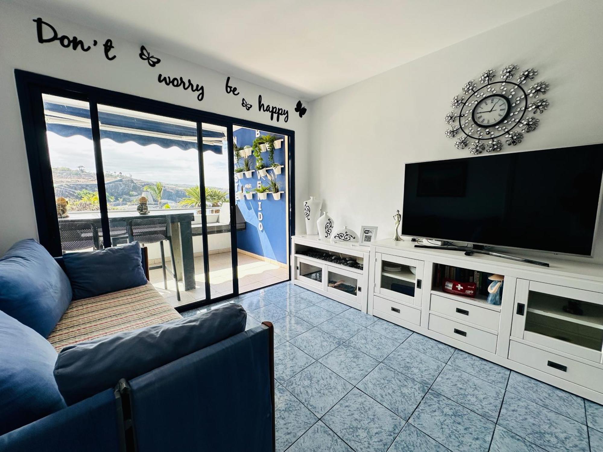 Pambnb - Chic Beachside Apartment Playa San Juan Luaran gambar