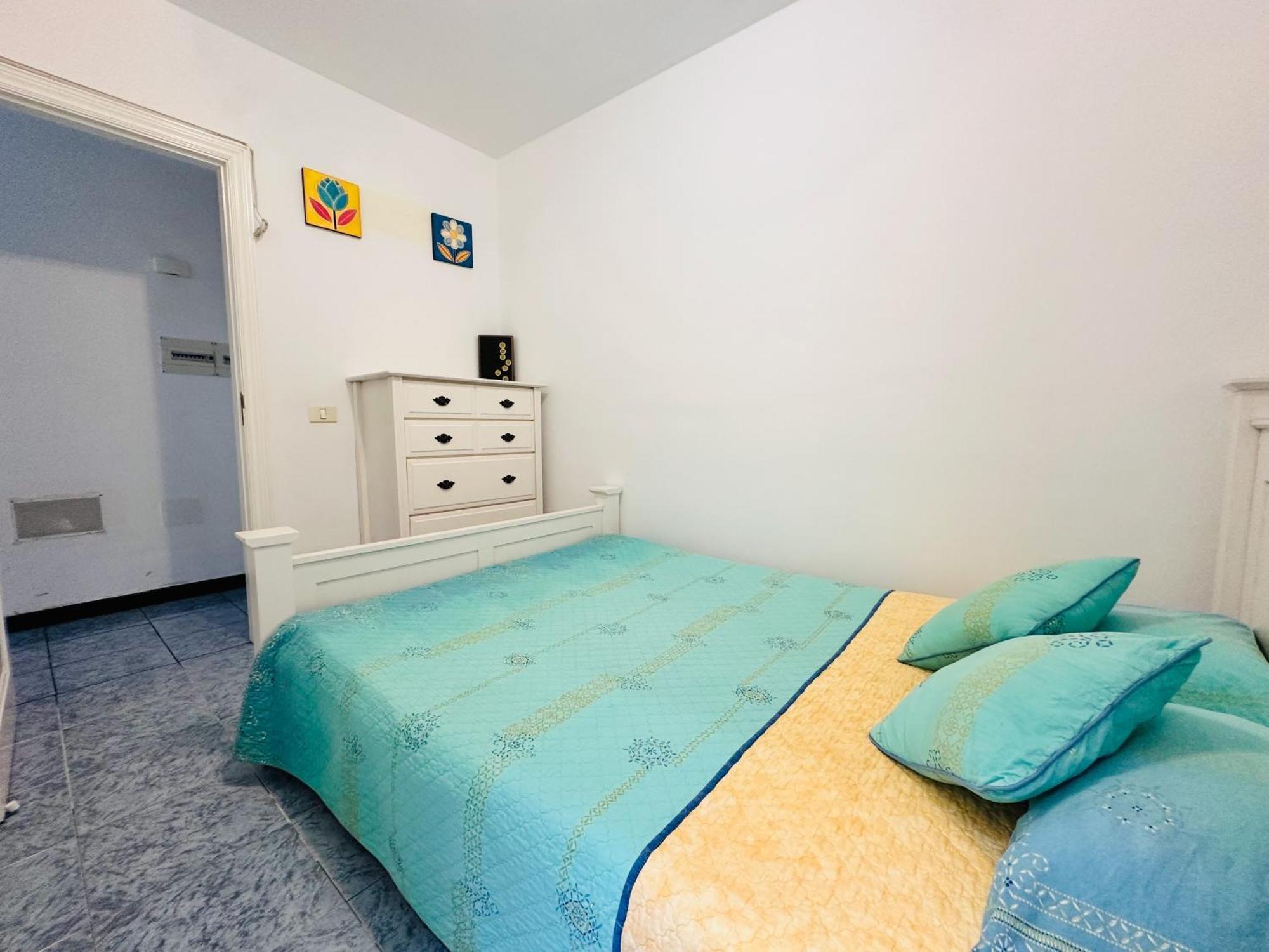 Pambnb - Chic Beachside Apartment Playa San Juan Luaran gambar