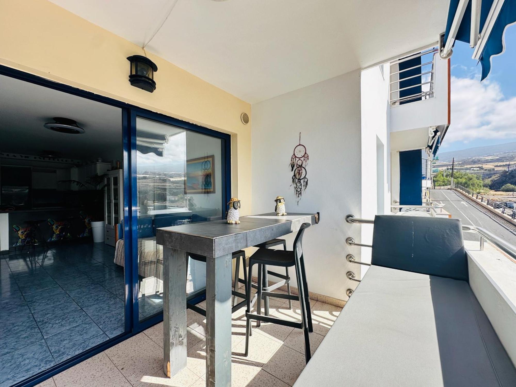 Pambnb - Chic Beachside Apartment Playa San Juan Luaran gambar